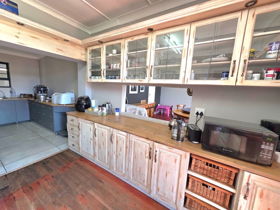 5 Bedroom Property for Sale in Eureka Free State